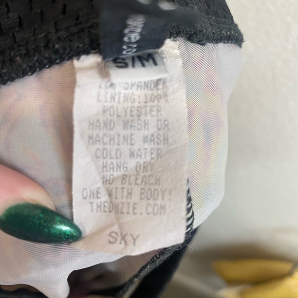 Onzie Bengal Tiger Leggings & Sports Bra Matching Set - Picture 7 of 14